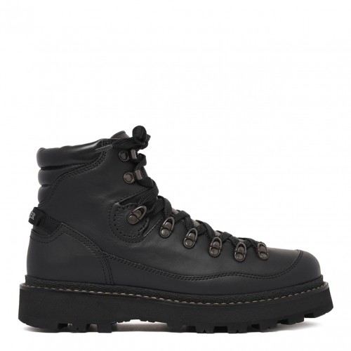 Black Peka Trek Boots