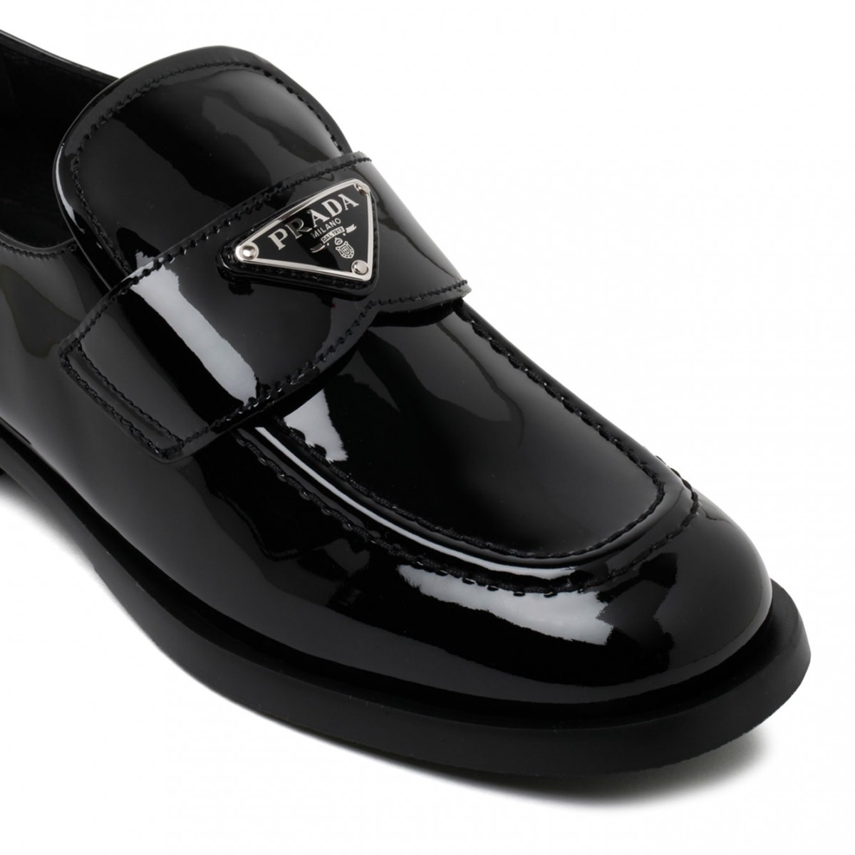 関税・送料込　PRADA Black Calfskin ローファー 