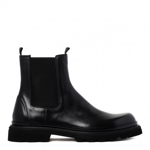 Black Chelsea Boots